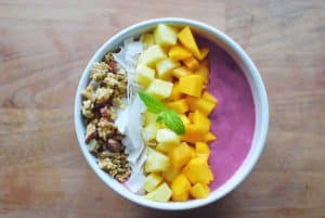 Recette açaï bowl exotique à la mangue et à l’ananas