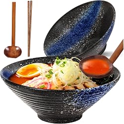 Bol à ramen Sosayet en céramique avec baguettes et cuillère