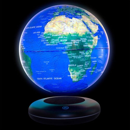 Globe terrestre lumineux en lévitation